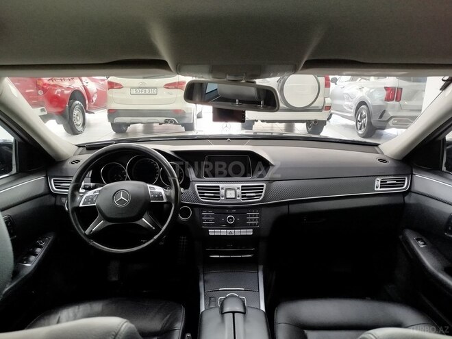 Mercedes E 200-16