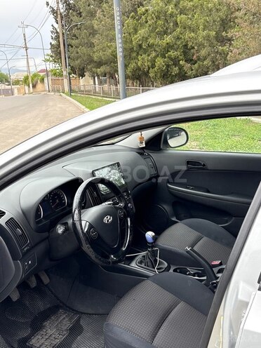 Hyundai i30 2008, 260,000 km - 1.6 l - Gəncə