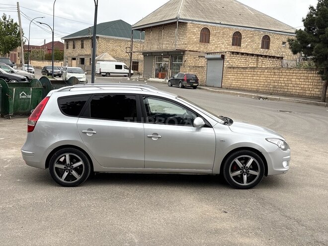 Hyundai i30 2008, 260,000 km - 1.6 l - Gəncə