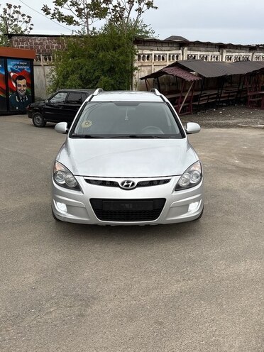 Hyundai i30 2008, 260,000 km - 1.6 l - Gəncə