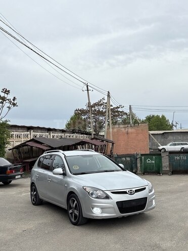 Hyundai i30 2008, 260,000 km - 1.6 l - Gəncə