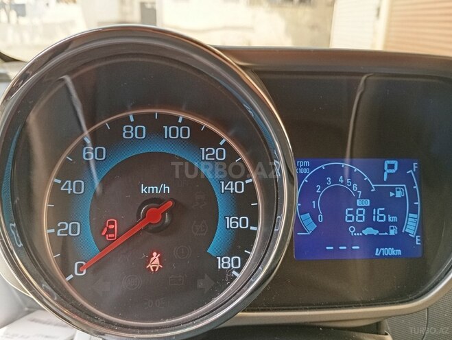 Chevrolet Spark 2023, 6,816 km - 1.3 l - Bakı
