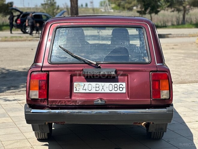 LADA (VAZ) 2104 2006, 50,000 km - 1.6 l - Salyan