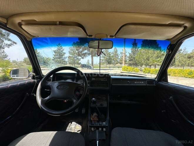 LADA (VAZ) 2104 2006, 50,000 km - 1.6 l - Salyan
