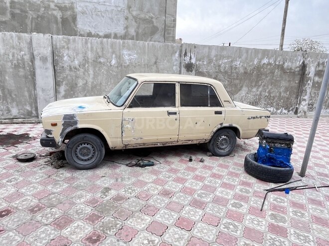 LADA (VAZ) 2107 1984, 27,583 km - 1.5 l - Quba