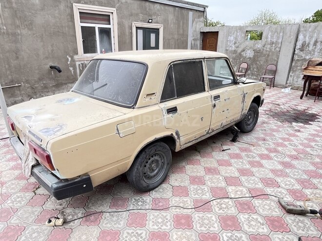 LADA (VAZ) 2107 1984, 27,583 km - 1.5 l - Quba