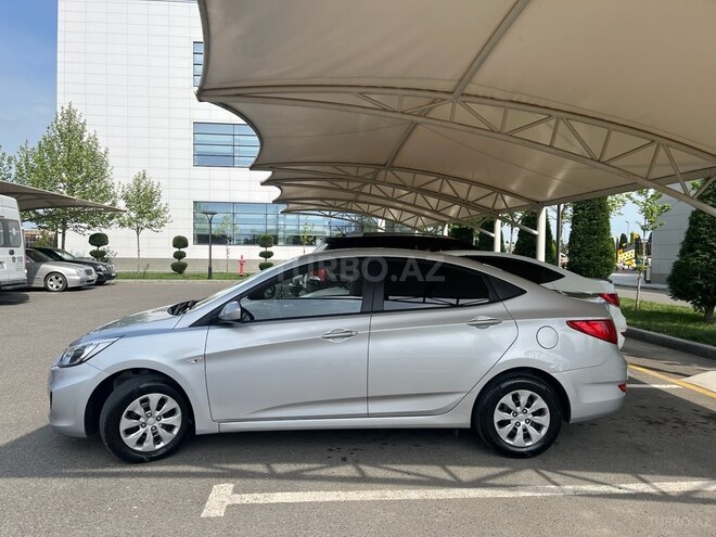 Hyundai Accent 2015, 91,000 km - 1.4 л - Bakı
