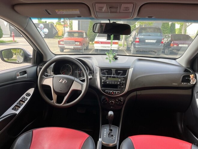 Hyundai Accent 2015, 91,000 km - 1.4 л - Bakı