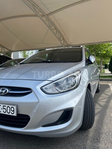Hyundai Accent 2015, 91,000 km - 1.4 л - Bakı