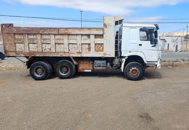 HOWO Sinotruk 2013, 250,000 km - 9.7 l - Bakı
