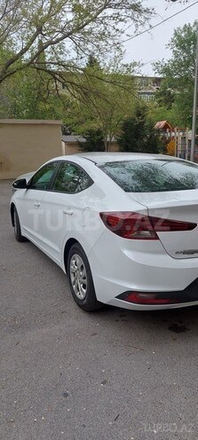 Hyundai Elantra 2019, 88,000 km - 2.0 л - Bakı