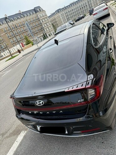 Hyundai Sonata-2