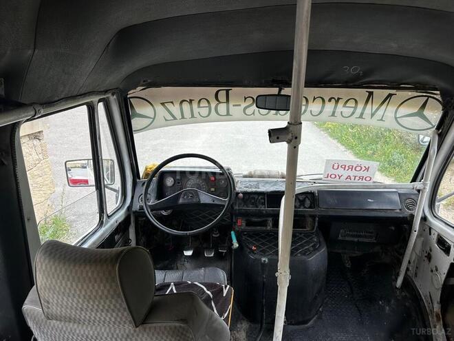 Mercedes 208 D 1991, 387,000 km - 2.3 л - Bakı