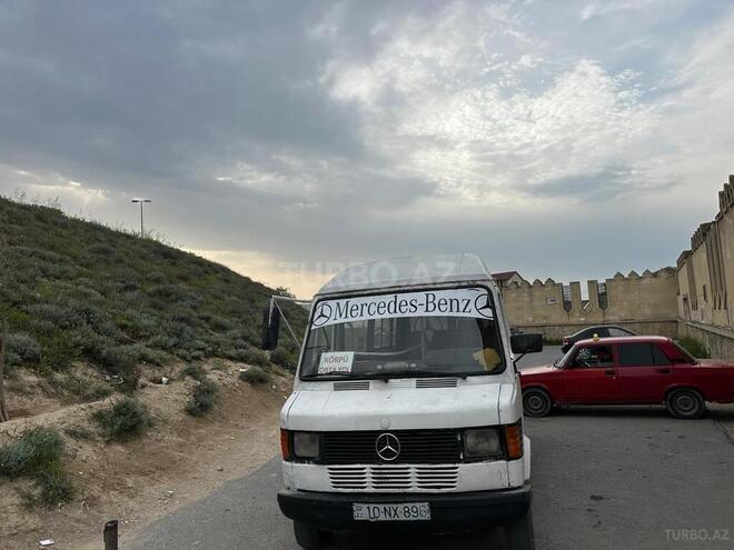 Mercedes 208 D 1991, 387,000 km - 2.3 л - Bakı