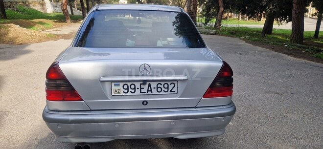 Mercedes C 200 1998, 325,000 km - 2.0 л - Bakı