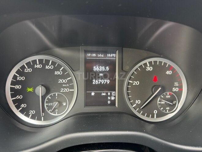 Mercedes Vito 114 2015, 267,777 km - 2.2 l - Bakı