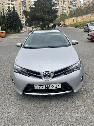 Toyota Auris 2013, 226,000 km - 1.4 л - Bakı