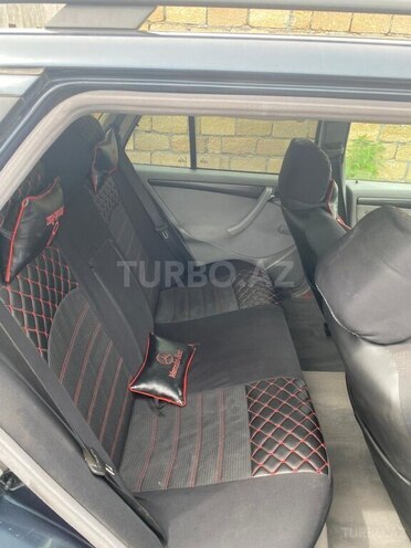 Mercedes C 220 d 2000, 365,000 km - 2.2 l - Zaqatala