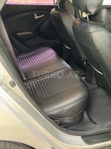 Hyundai Tucson 2015, 198,800 km - 2.0 л - Quba