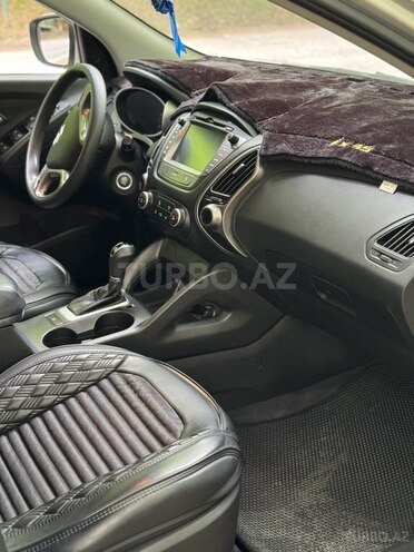 Hyundai Tucson 2015, 198,800 km - 2.0 л - Quba