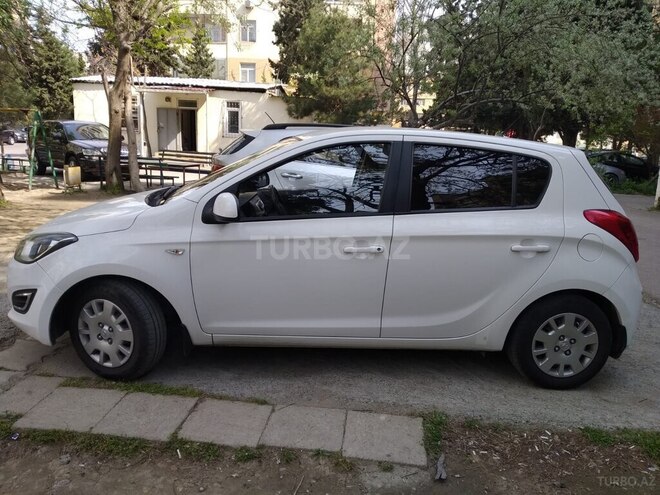Hyundai i20 2015, 210,000 km - 1.2 l - Bakı
