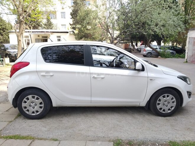Hyundai i20 2015, 210,000 km - 1.2 l - Bakı