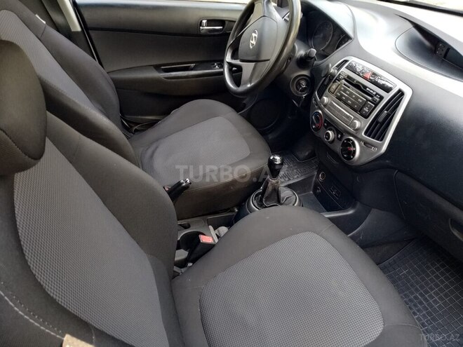 Hyundai i20 2015, 210,000 km - 1.2 l - Bakı