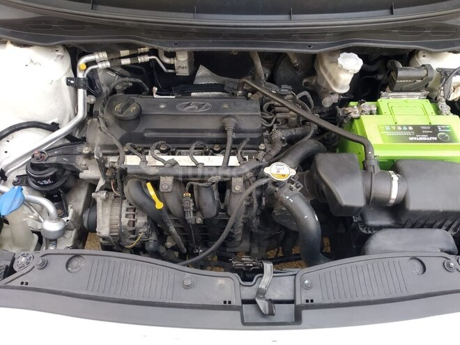 Hyundai i20 2015, 210,000 km - 1.2 l - Bakı