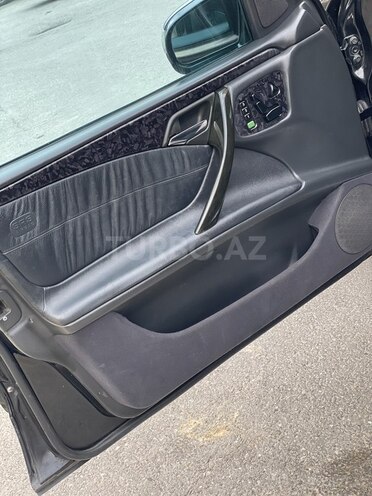 Mercedes E 320 2000, 360,000 km - 3.2 l - Bakı