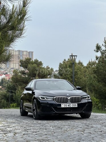 BMW 530e-3