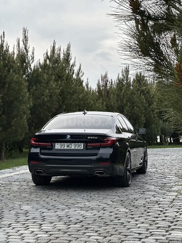 BMW 530e-5