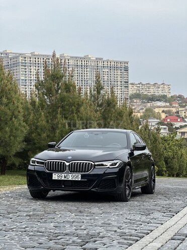BMW 530e-2