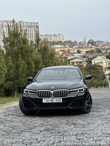 BMW 530e-8