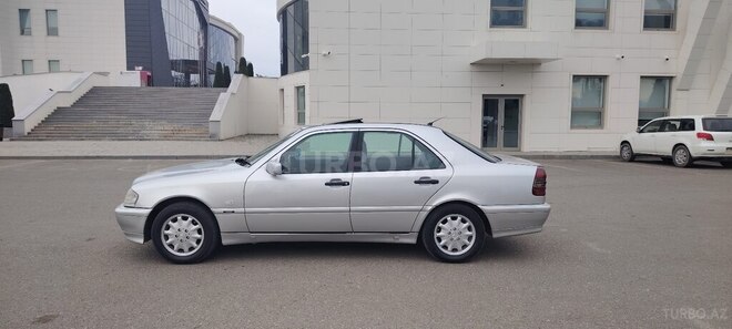 Mercedes C 180 1997, 280,000 km - 1.8 l - Tovuz