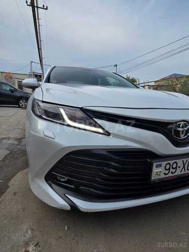 Toyota Camry-8