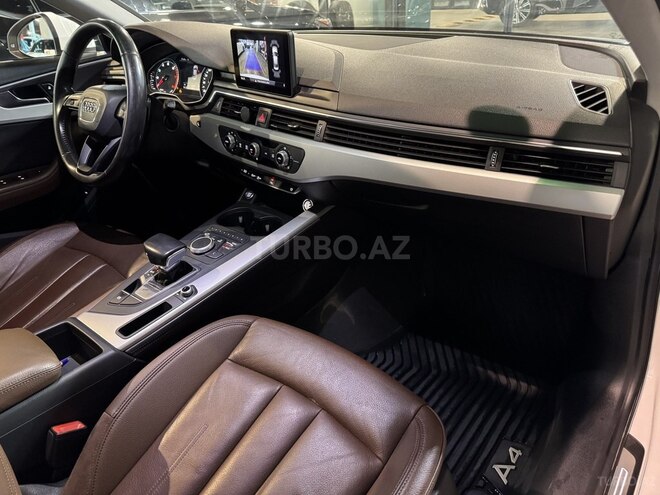Audi A4 2016, 239,000 km - 2.0 l - Bakı