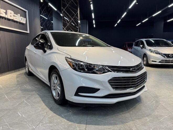 Chevrolet Cruze-11