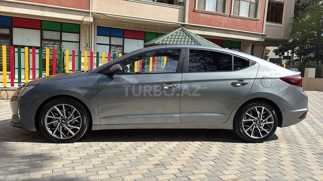 Hyundai Avante 2019, 178,000 km - 1.6 l - Bakı