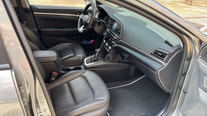 Hyundai Avante 2019, 178,000 km - 1.6 l - Bakı
