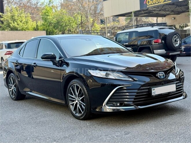 Toyota Camry-2