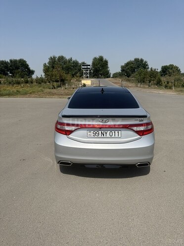 Hyundai Grandeur 2015, 239,000 km - 2.2 l - Sabirabad