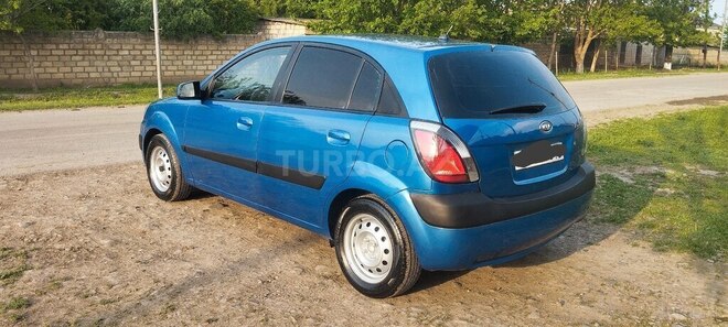 Kia Rio 2008, 300,000 km - 1.4 l - Cəlilabad