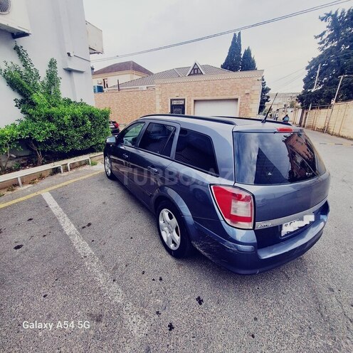 Opel Astra 2006, 240,000 km - 1.4 l - Bakı