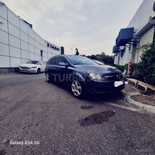 Opel Astra 2006, 240,000 km - 1.4 l - Bakı