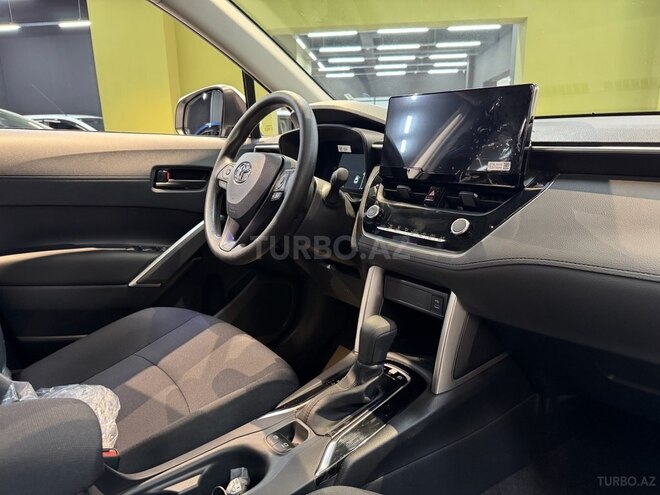 Toyota Corolla Cross-14