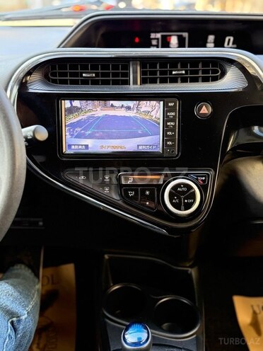 Toyota Aqua 2019, 86,200 km - 1.5 л - Bakı