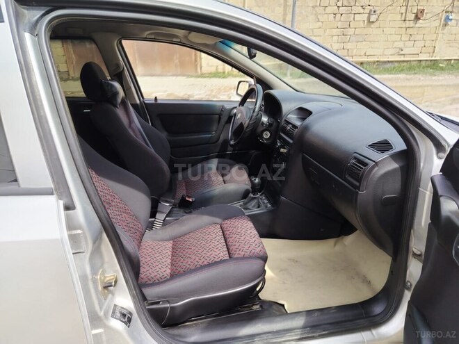 Opel Astra 2009, 380,000 km - 1.8 l - Sumqayıt