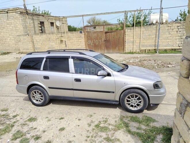 Opel Astra 2009, 380,000 km - 1.8 l - Sumqayıt