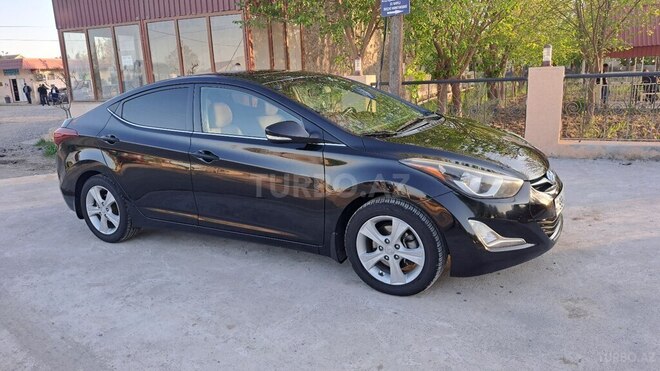 Hyundai Elantra 2015, 129,980 km - 1.8 л - Bərdə