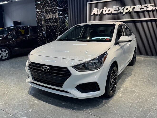 Hyundai Accent-5